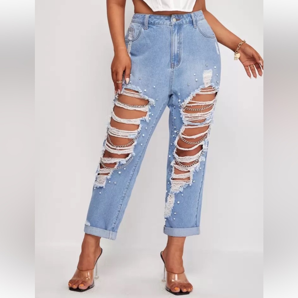 Stylish Blue Distressed Women Jeans with chains and pearls